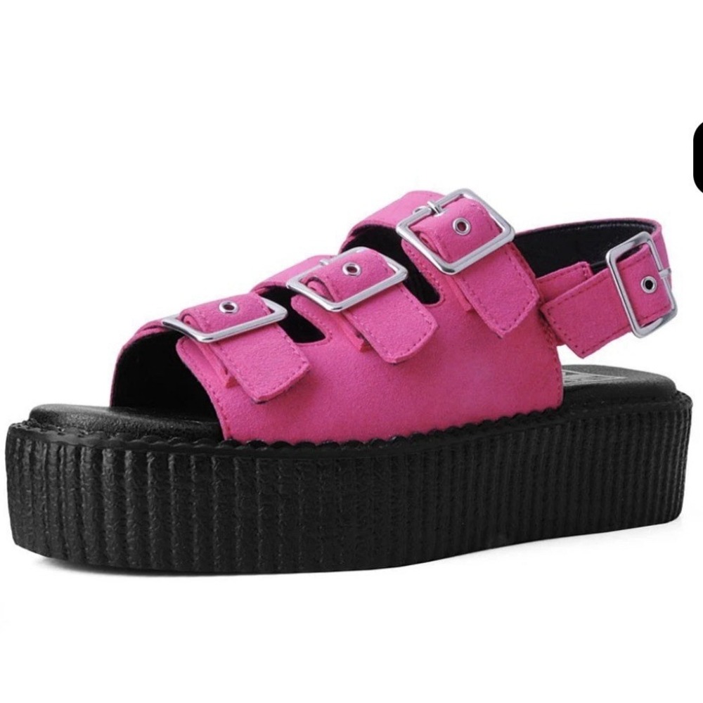 NWOB T.U.K. Magenta Faux Suede 3-Buckle Mondo Sandal Size 10 Grunge Whimsy Goth‎
